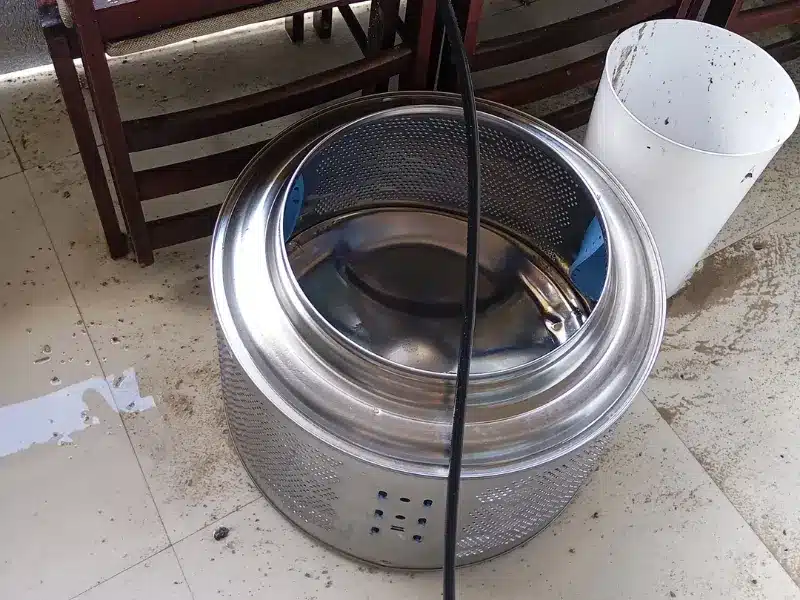 hình ảnh thực tế sửa máy giặt Electrolux tại nhà